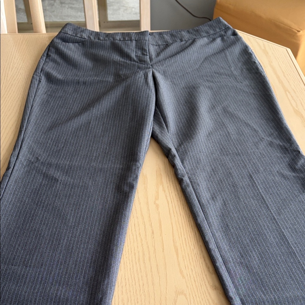 Worthington Gray Pinstripe Modern Fit Dress Pants